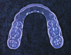 オーダーメイドのトレー